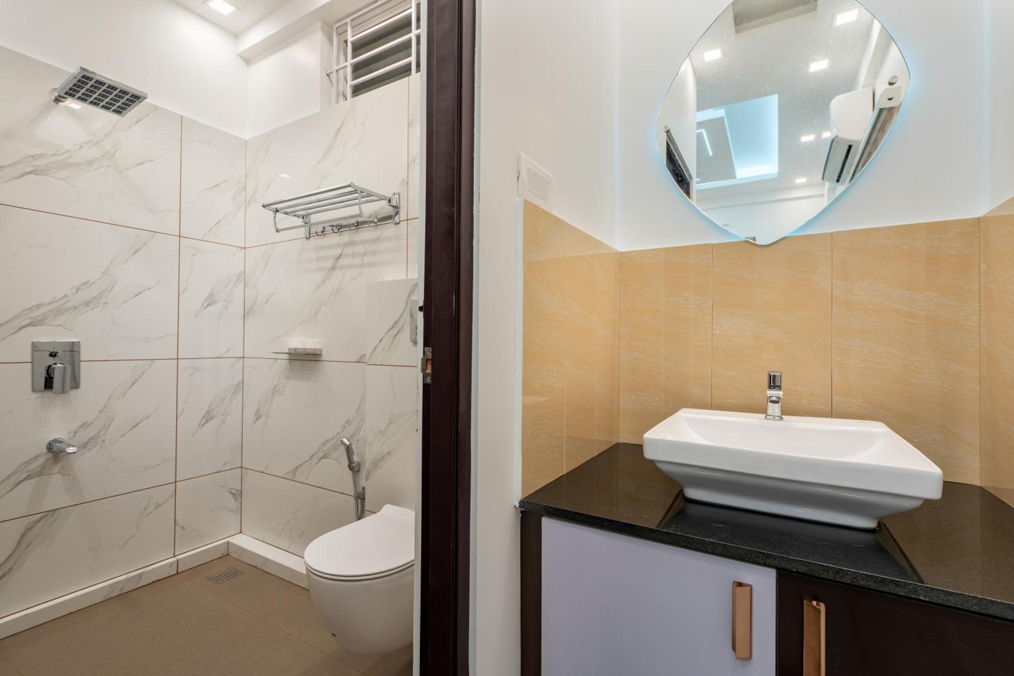Cochin Airport Hotel Kochi Dış mekan fotoğraf