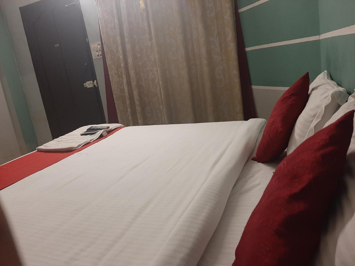 Cochin Airport Hotel Kochi Dış mekan fotoğraf